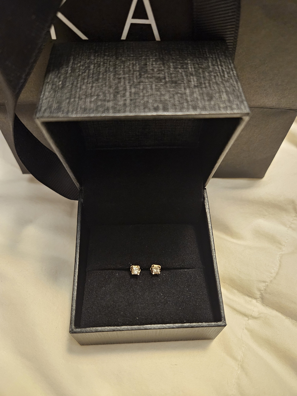 Classic Gold Cubic Zirconia Stud Earrings - Women Jewelry